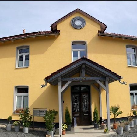Haus Eveline - Ferienwohnungen Unterhalb Der Wartburg - Eisenach Exteriör bild
